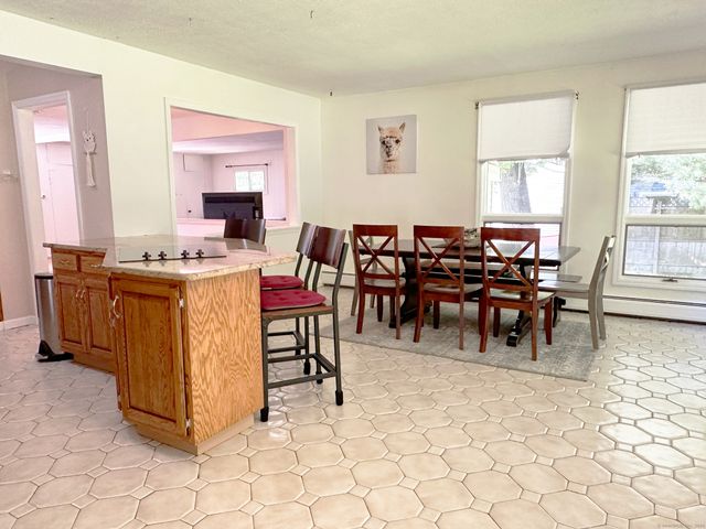 39 Mohawk Drive, Norwalk, CT 06851