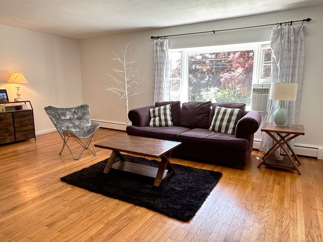 39 Mohawk Drive, Norwalk, CT 06851