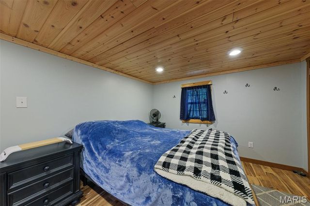 10108 WL Hickory Hollow, Sullivan, MO 63080