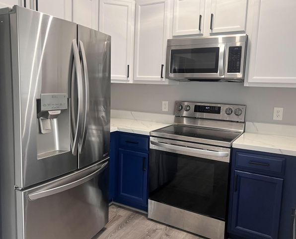 44725 Ellery Lane 78, Novi, MI 48377