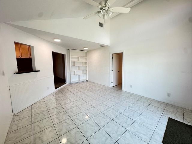 215 FERNWOOD ST, Leesburg, FL 34748
