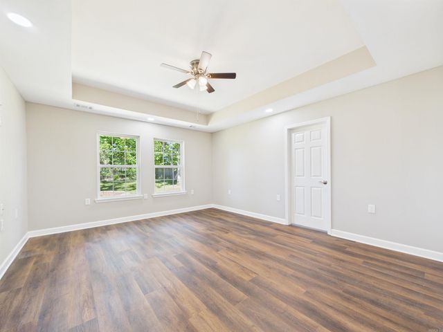 100 Shackleford Dr, Batesville, AR 72501