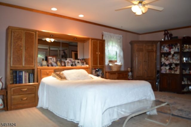 1 Glenbrook Ct, Hanover Twp., NJ 07981