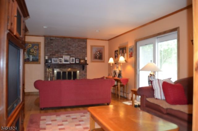 1 Glenbrook Ct, Hanover Twp., NJ 07981