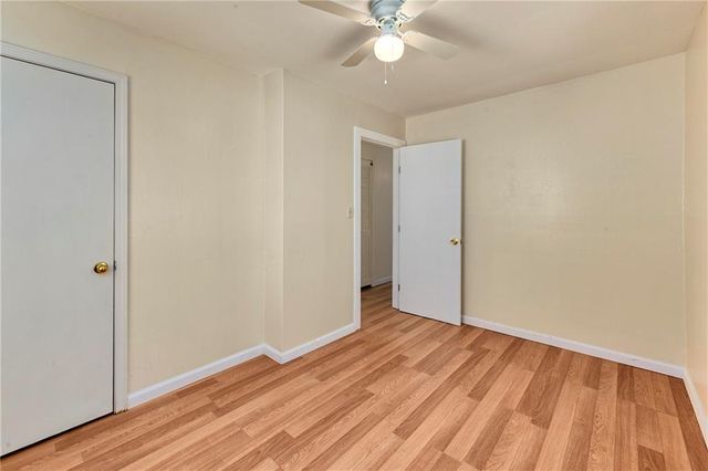 4921 CREST Drive, Kansas City, KS 66106