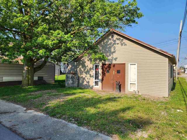 317 E Main Street, Berne, IN 46711