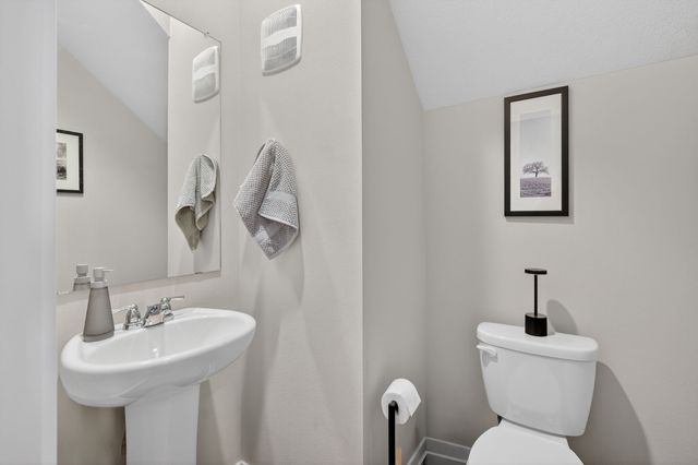 1057 Maywood Lane, Waukee, IA 50263