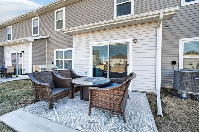 1057 Maywood Lane, Waukee, IA 50263