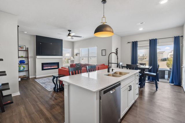 1057 Maywood Lane, Waukee, IA 50263