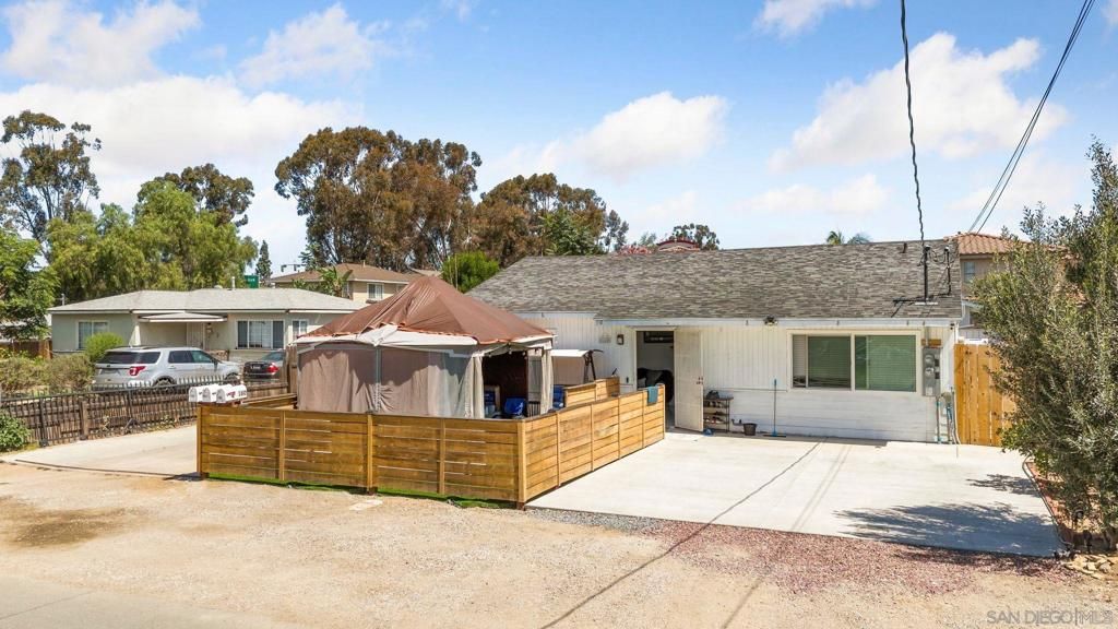 160 Cedar St, El Cajon, CA 92021 — photo 2