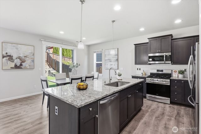 9821 15th Place SE, Lake Stevens, WA 98258
