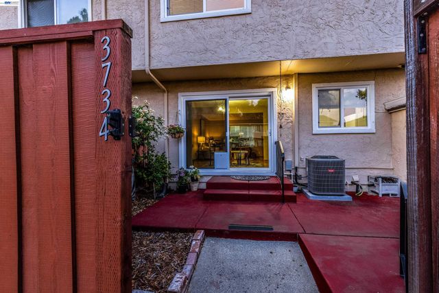 3734 Carrigan Cmn, Livermore, CA 94550