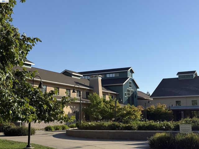 3734 Carrigan Cmn, Livermore, CA 94550