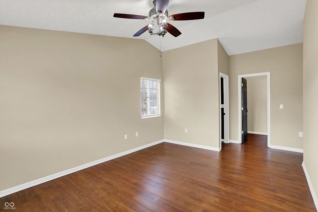 8120 Glenwillow Lane 205, Indianapolis, IN 46278