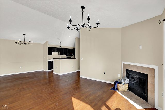 8120 Glenwillow Lane 205, Indianapolis, IN 46278