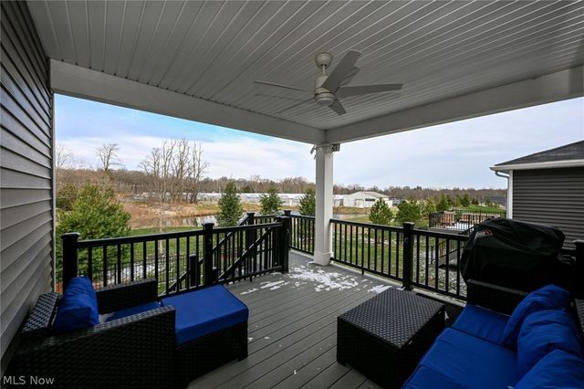 1662 Cobham Lane, Wadsworth, OH 44281