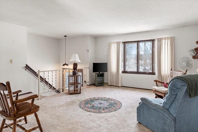 215 W South Street, Viroqua, WI 54665