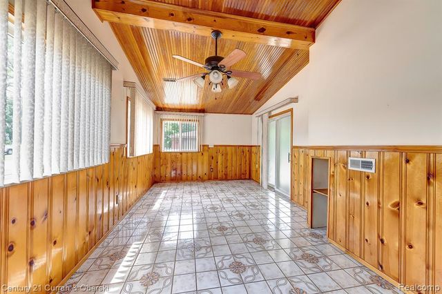 5635 Oakman Boulevard, Dearborn, MI 48126