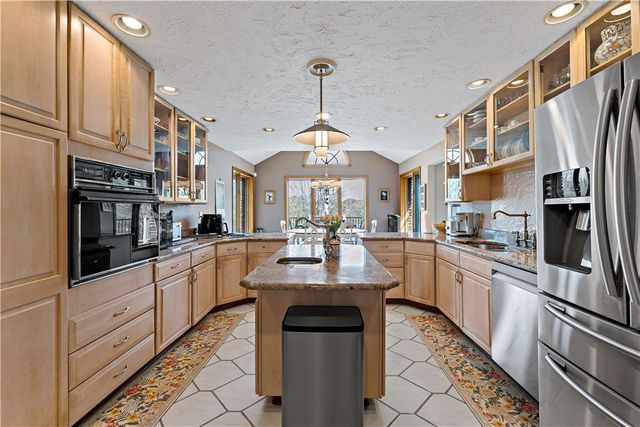 115 Stettler Drive, Jefferson Hills, PA 15025