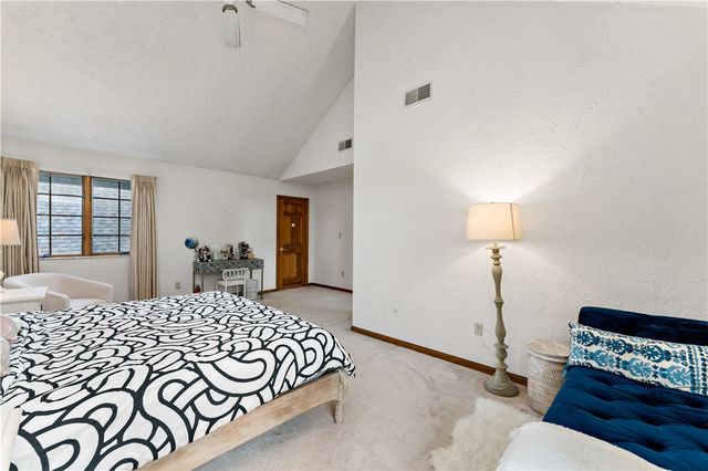 115 Stettler Drive, Jefferson Hills, PA 15025