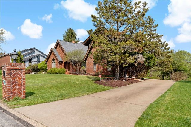 115 Stettler Drive, Jefferson Hills, PA 15025