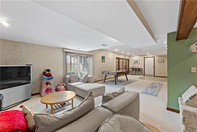 115 Stettler Drive, Jefferson Hills, PA 15025