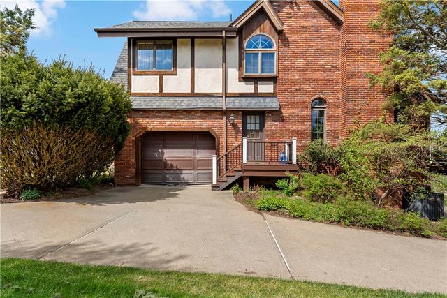 115 Stettler Drive, Jefferson Hills, PA 15025