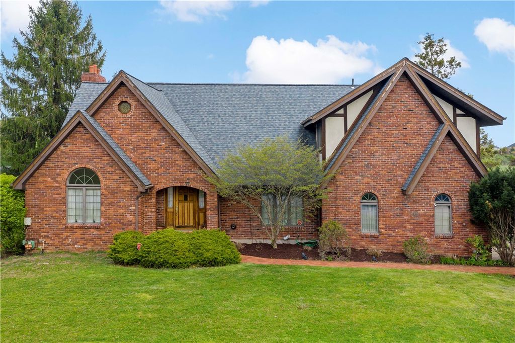 115 Stettler Drive, Jefferson Hills, PA 15025