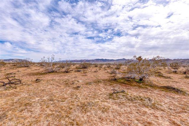 147 Little Road, Joshua Tree, CA 92252