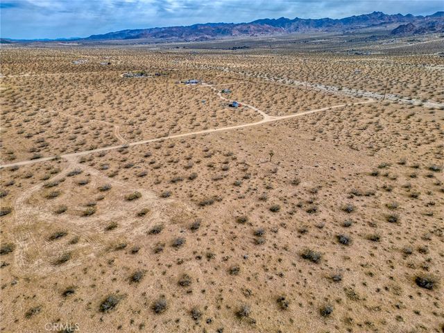 147 Little Road, Joshua Tree, CA 92252