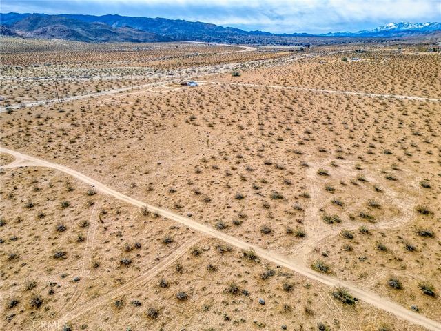147 Little Road, Joshua Tree, CA 92252