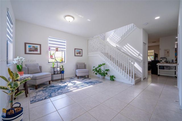 2588 SE 2nd Street, Homestead, FL 33033
