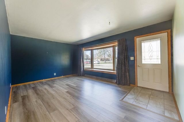 3513 W Acre AVENUE, Franklin, WI 53132