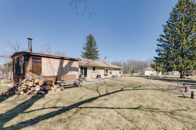 3513 W Acre AVENUE, Franklin, WI 53132