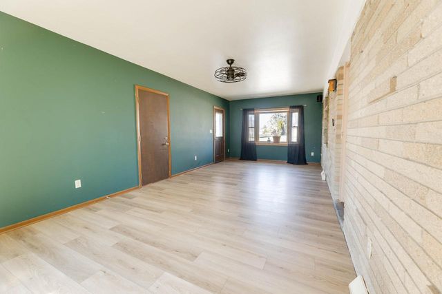 3513 W Acre AVENUE, Franklin, WI 53132