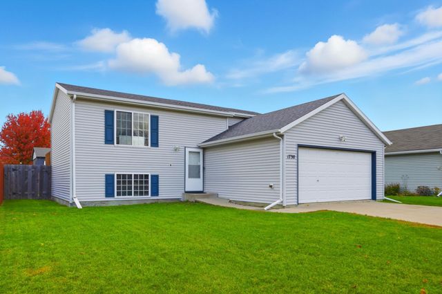 1730 12th Street E, West Fargo, ND 58078