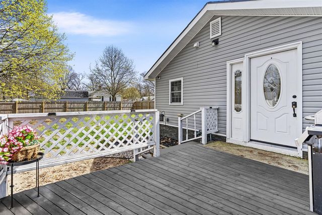 1322 Leonard Avenue, Muskegon, MI 49442