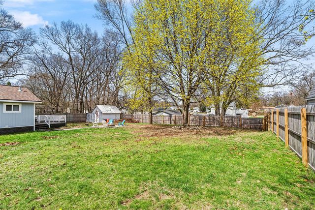1322 Leonard Avenue, Muskegon, MI 49442