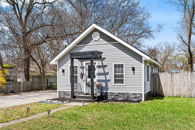 1322 Leonard Avenue, Muskegon, MI 49442