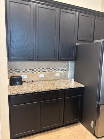 410 N Iris Rose Ct, Richmond, TX 77469