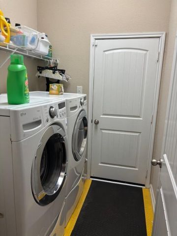 410 N Iris Rose Ct, Richmond, TX 77469