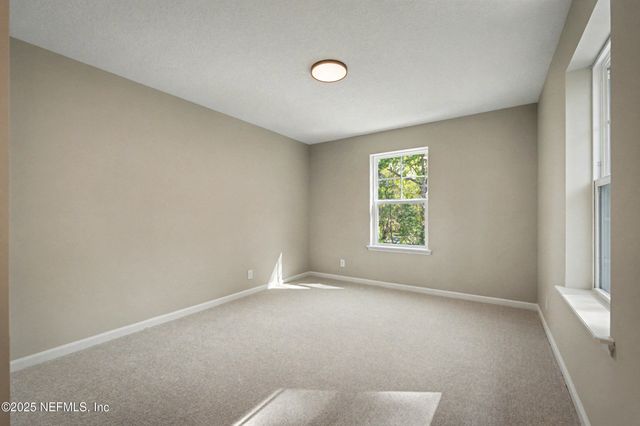 1324 RIVER Court, Green Cove Springs, FL 32043