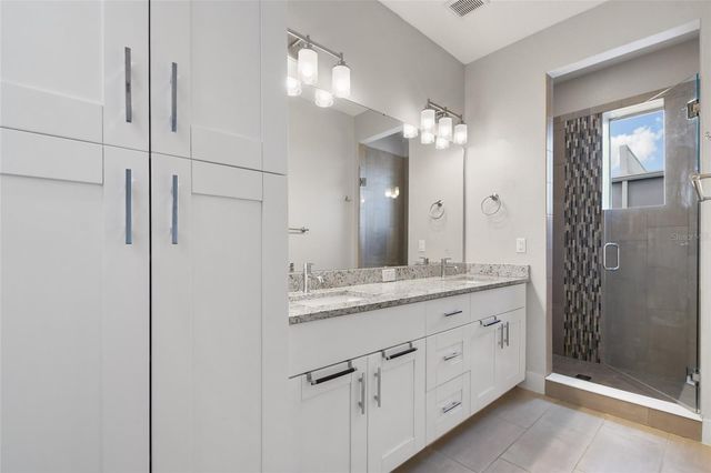 113 W GRANT STREET, Orlando, FL 32806