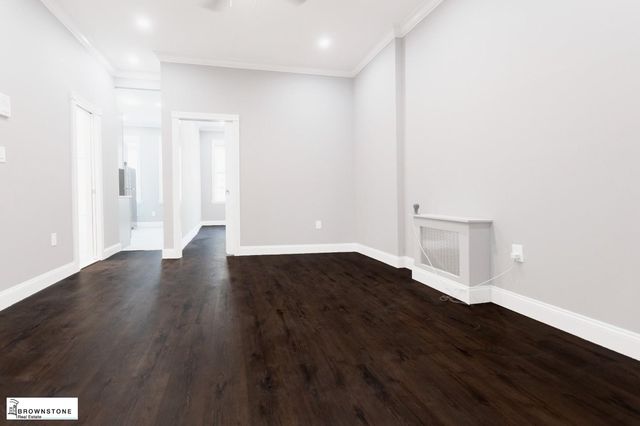 124 President Street, New York City, NY 11231