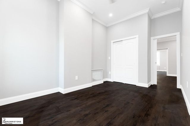124 President Street, New York City, NY 11231