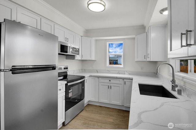 1783 S 41st Street, Tacoma, WA 98418