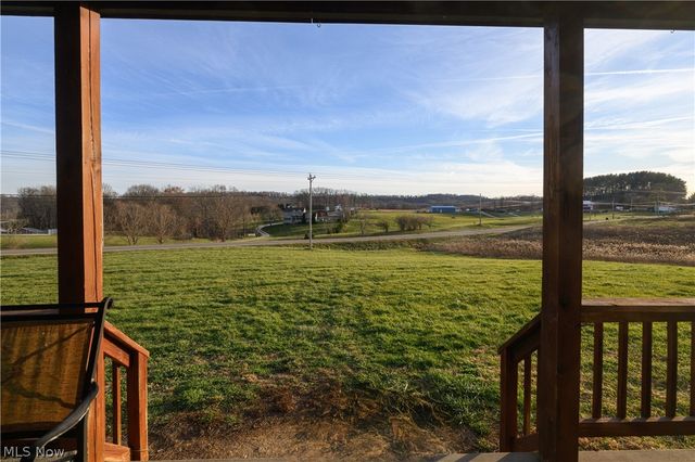 8200 Cutler Road SW, Sherrodsville, OH 44675