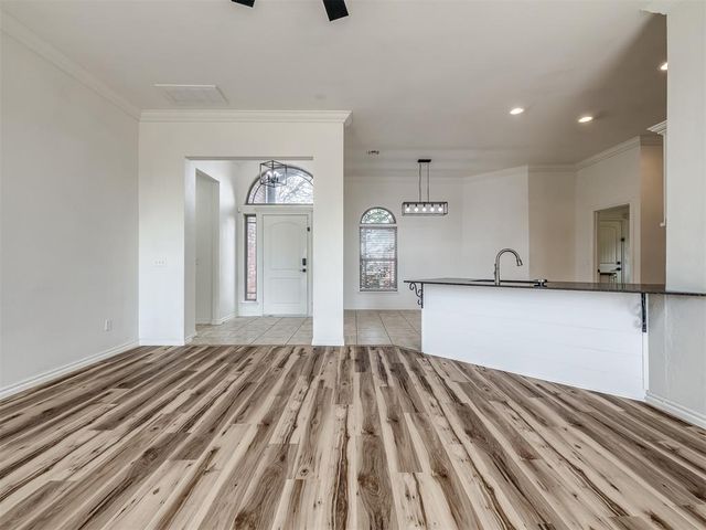 586 Montana Street, Jones, OK 73049