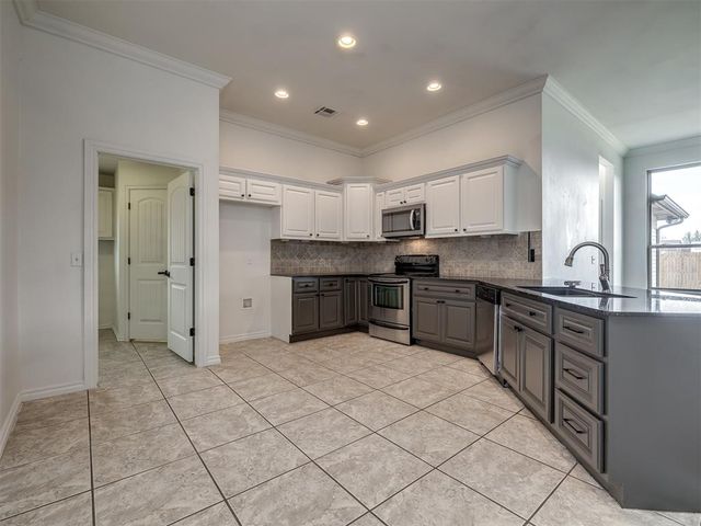 586 Montana Street, Jones, OK 73049