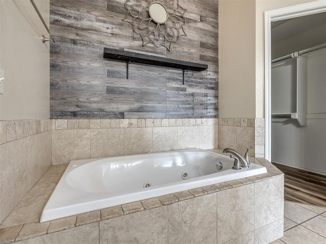 586 Montana Street, Jones, OK 73049